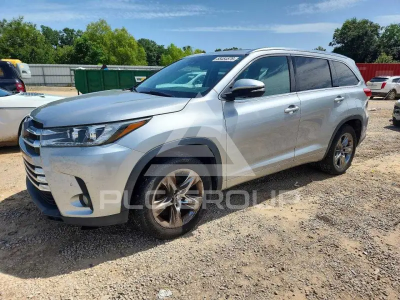 2017 Toyota Highlander фото