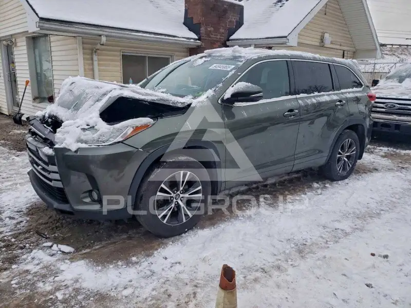 2017 Toyota Highlander фото