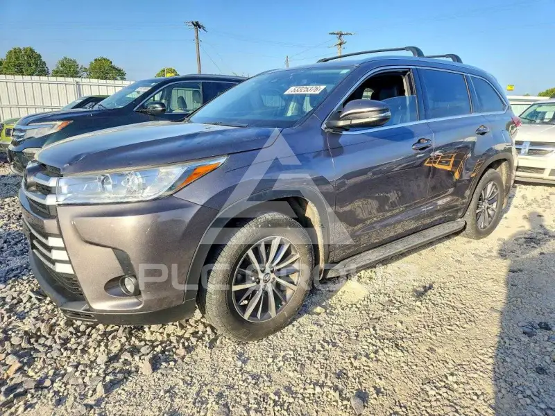 2017 Toyota Highlander фото