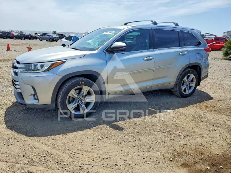 2017 Toyota Highlander фото
