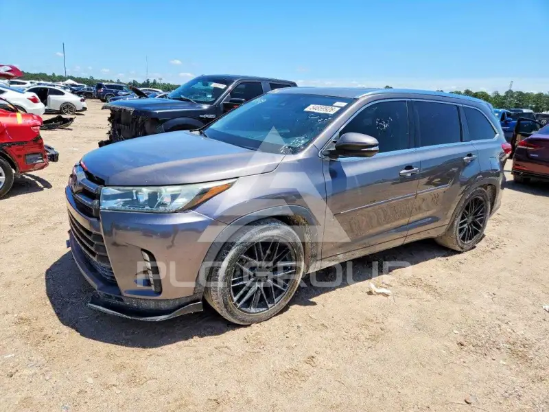 2017 Toyota Highlander фото