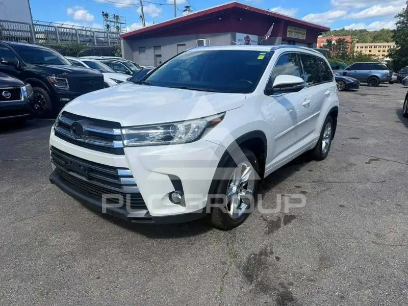 2017 Toyota Highlander фото