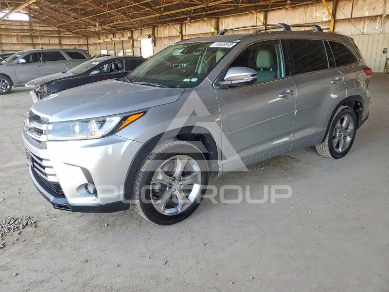 2017 Toyota Highlander фото