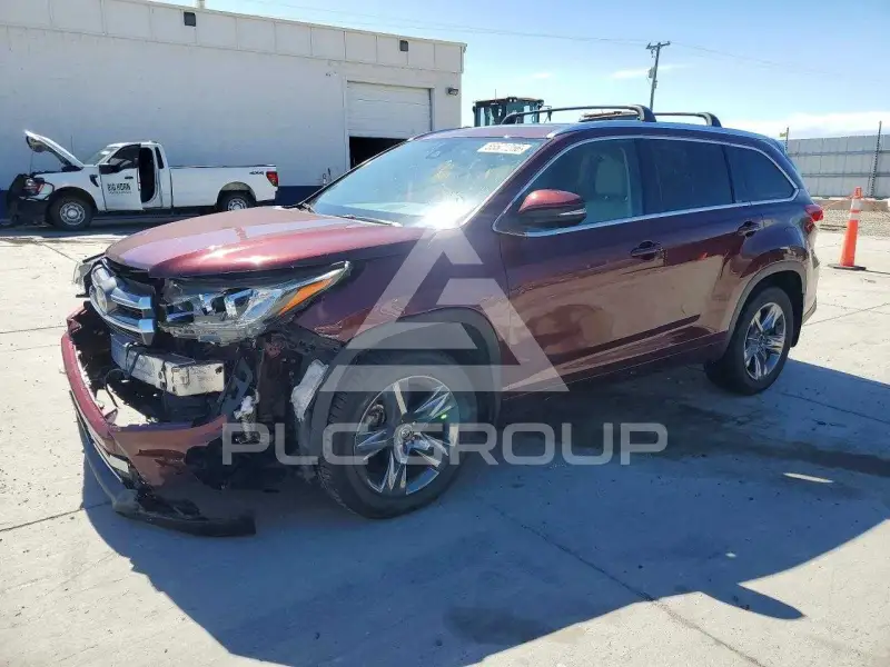 2017 Toyota Highlander photo