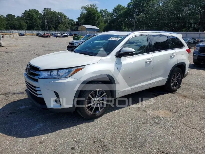 2017 Toyota Highlander фото