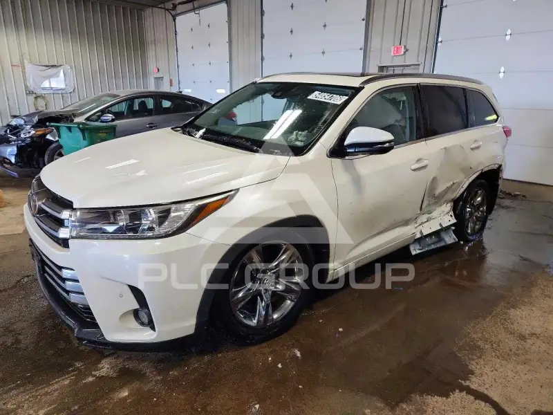 2017 Toyota Highlander фото