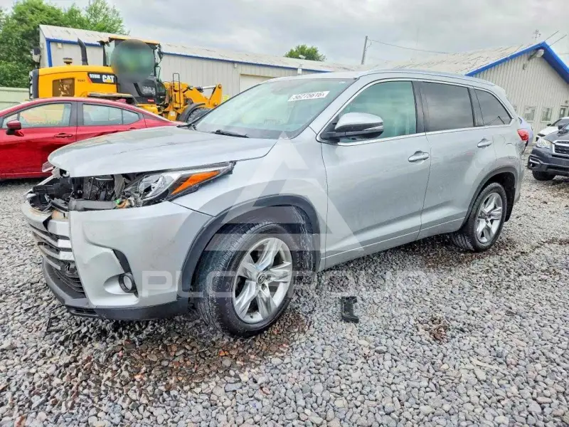 2017 Toyota Highlander фото