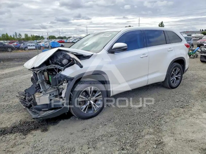 2017 Toyota Highlander фото