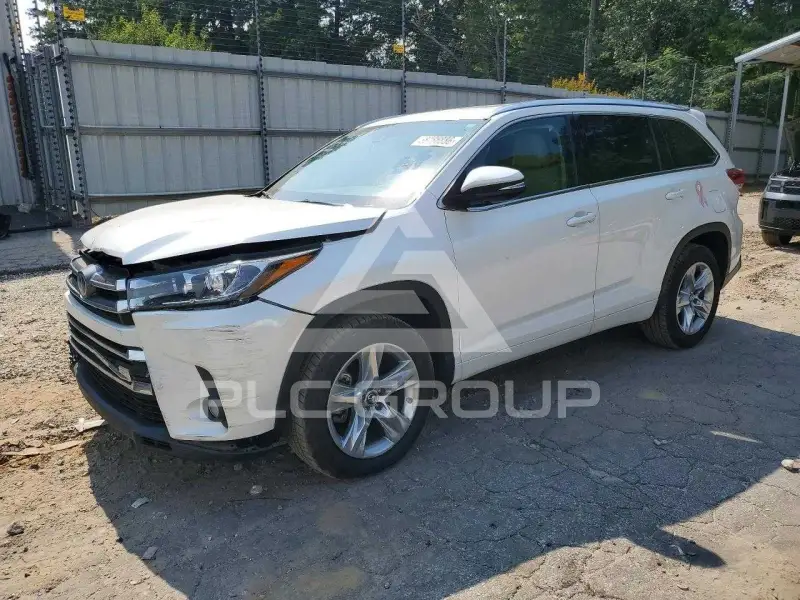 2017 Toyota Highlander фото