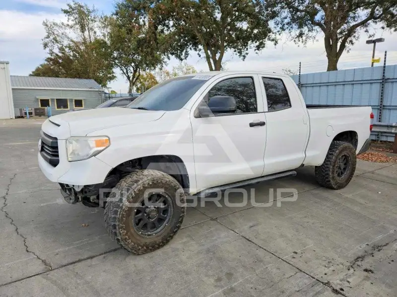 2017 Toyota TUNDRA photo