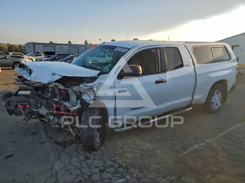 2017 Toyota TUNDRA фото