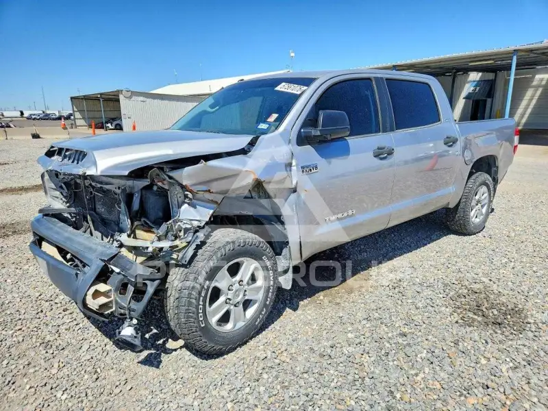 2017 Toyota TUNDRA photo