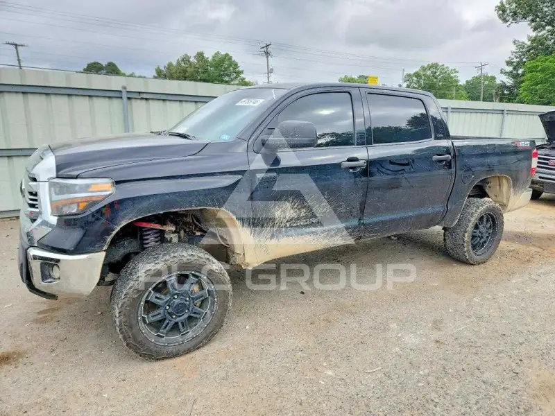 2017 Toyota TUNDRA photo