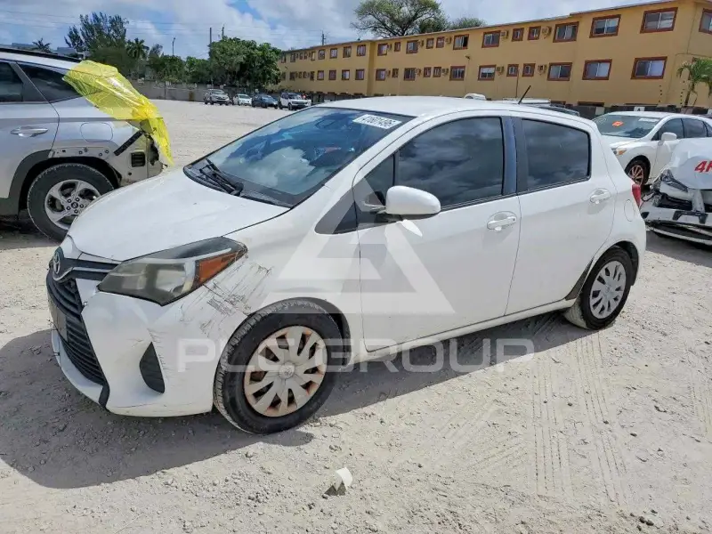 2017 Toyota YARIS фото