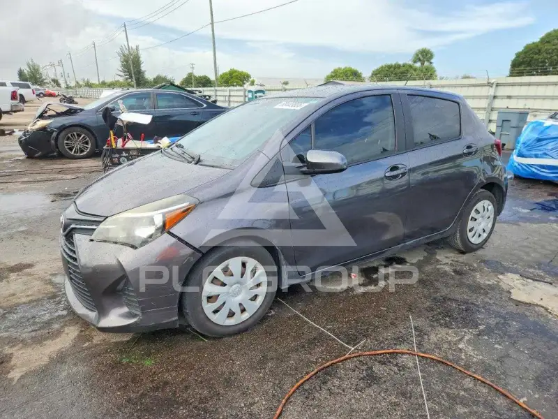 2017 Toyota YARIS photo