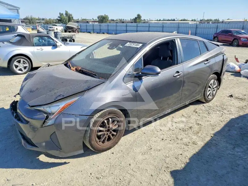 2017 Toyota PRIUS photo