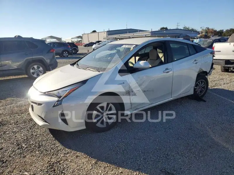 2017 Toyota PRIUS photo