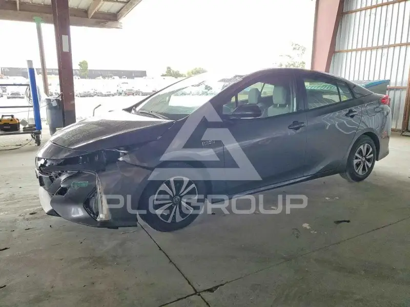 2017 Toyota PRIUS фото
