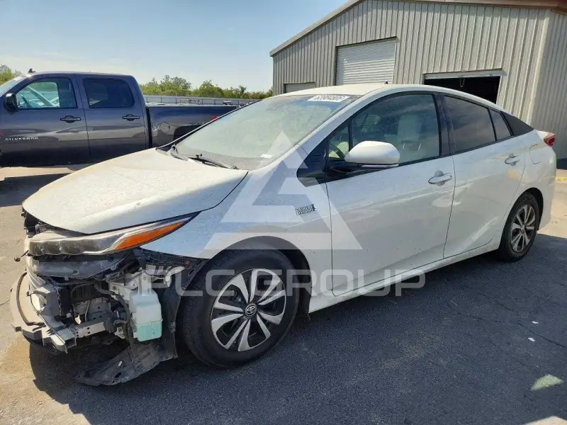 2017 Toyota PRIUS фото