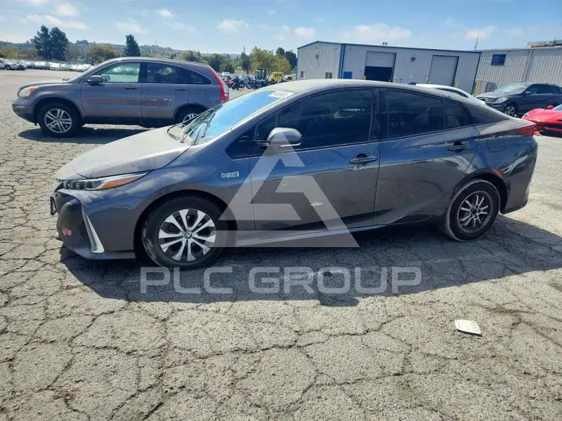 2017 Toyota PRIUS photo