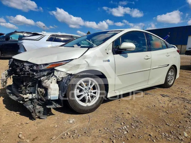 2017 Toyota PRIUS фото