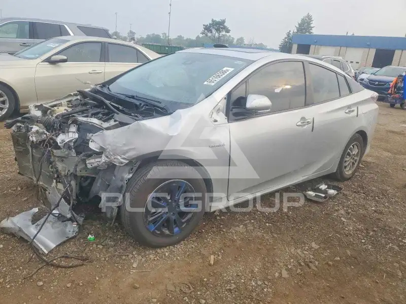 2017 Toyota PRIUS фото