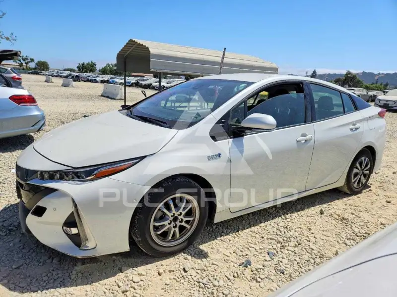 2017 Toyota PRIUS фото