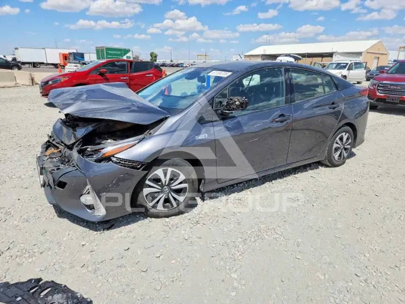2017 Toyota PRIUS фото