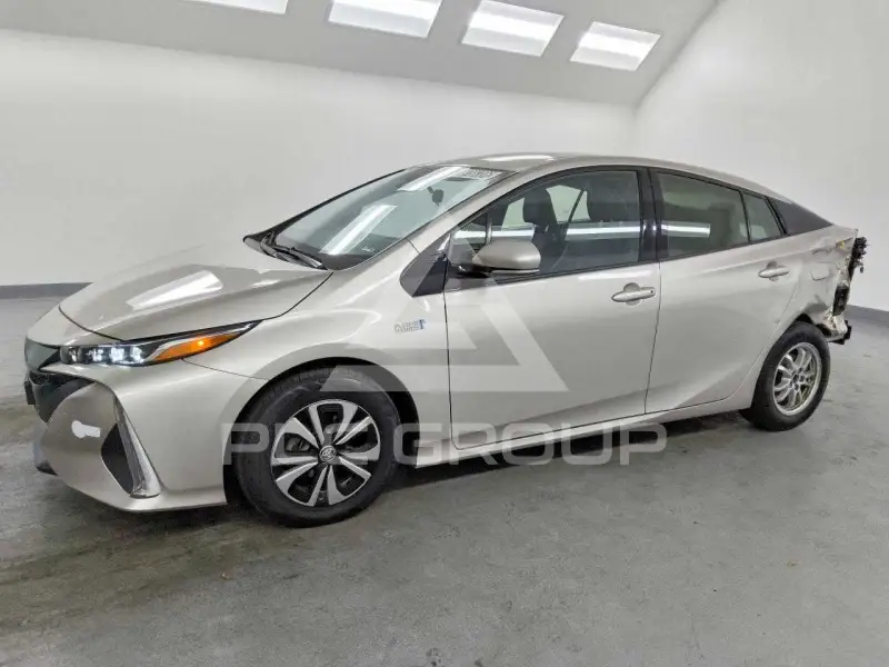 2017 Toyota PRIUS фото