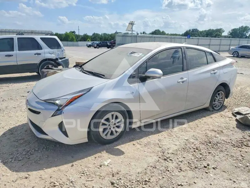 2017 Toyota PRIUS photo