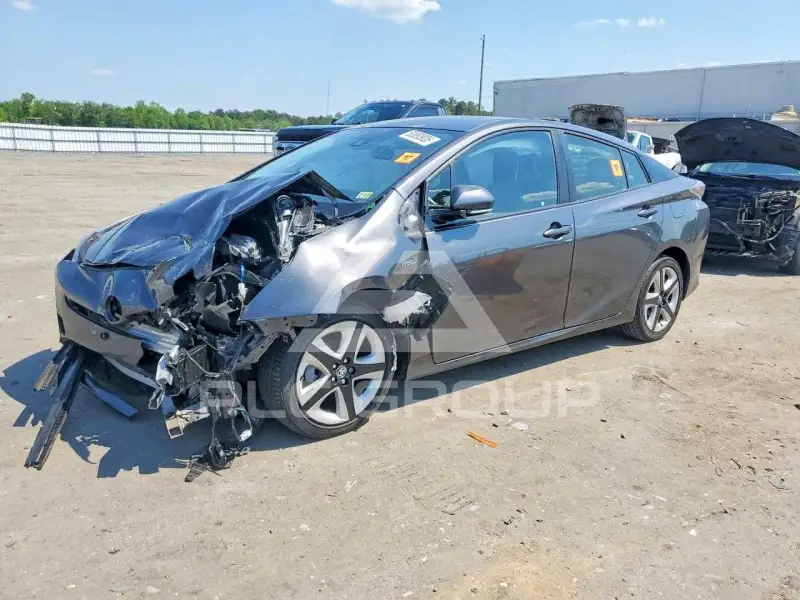 2017 Toyota PRIUS photo