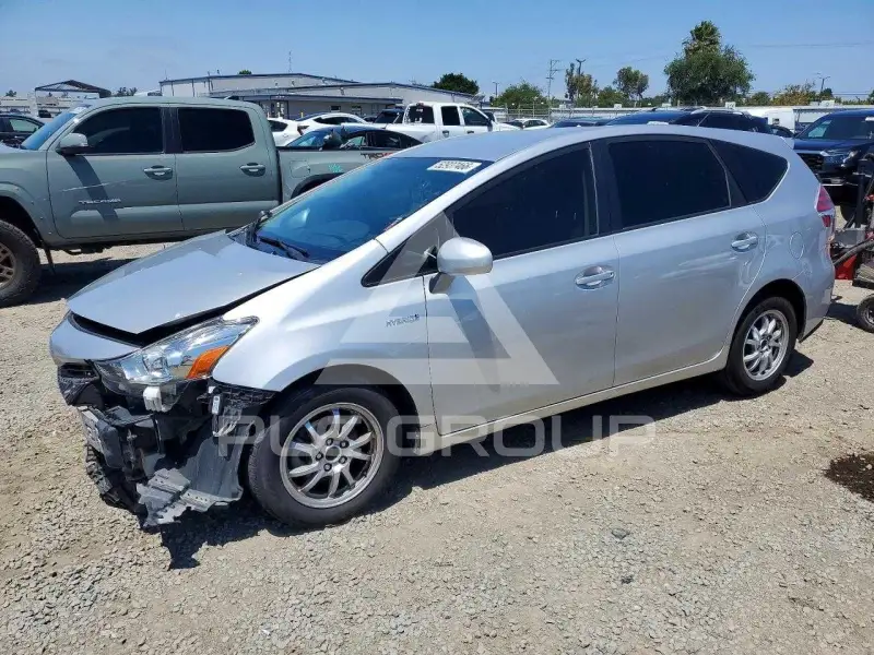 2017 Toyota PRIUS photo