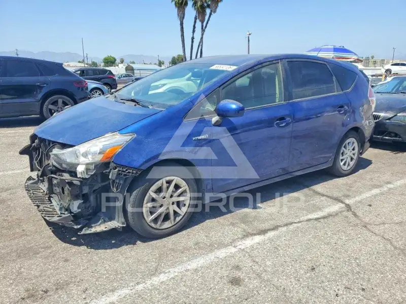 2017 Toyota PRIUS photo