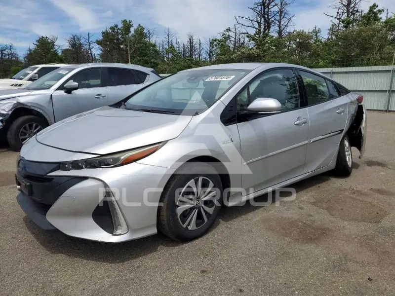 2017 Toyota PRIUS фото
