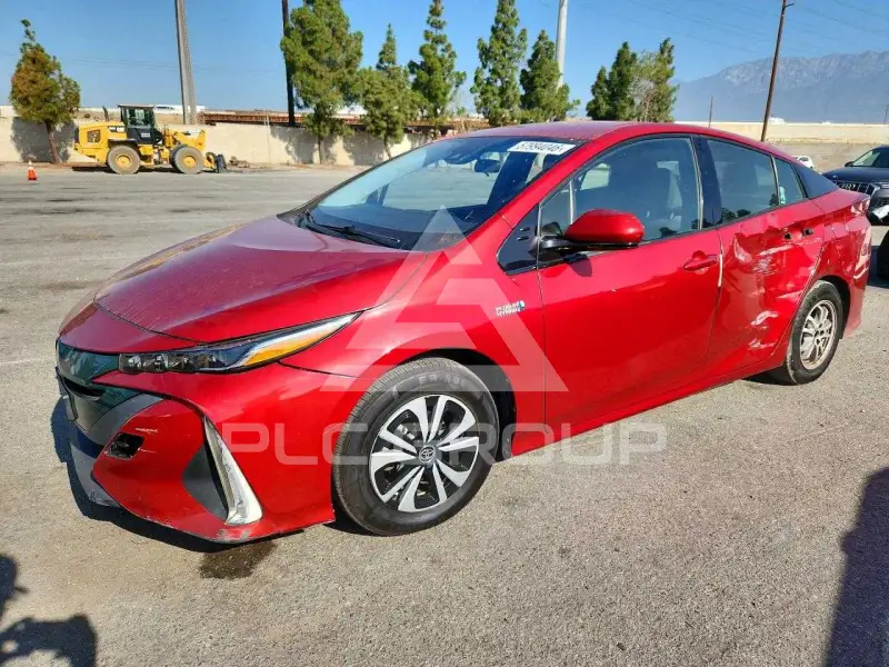 2017 Toyota PRIUS photo