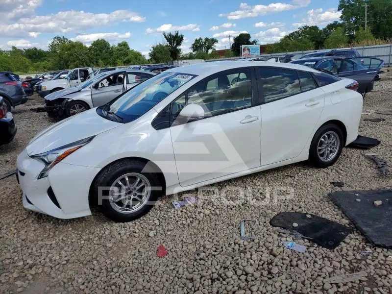 2017 Toyota PRIUS photo