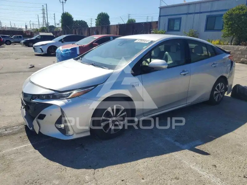 2017 Toyota PRIUS фото