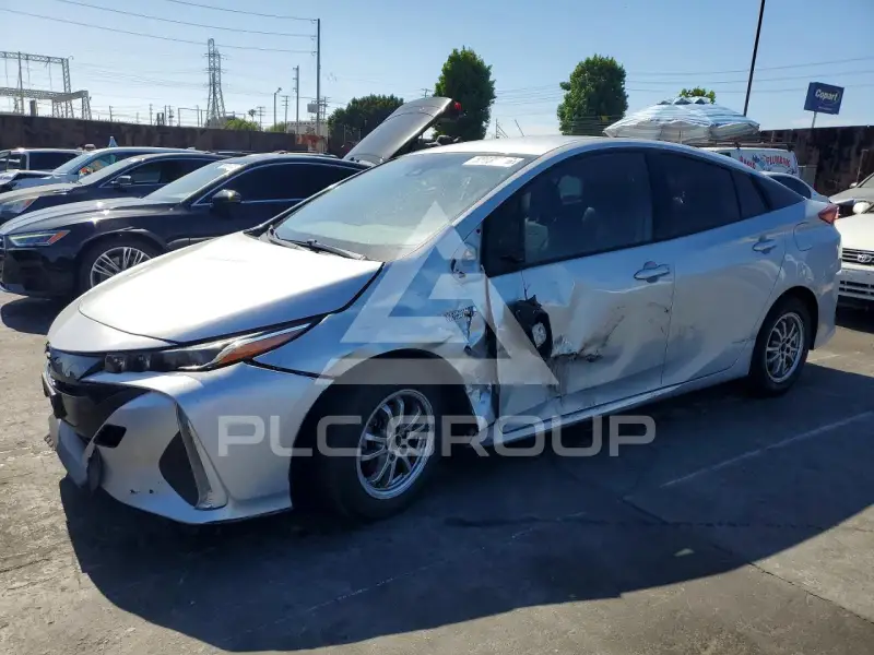 2017 Toyota PRIUS фото