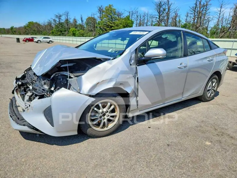 2017 Toyota PRIUS photo
