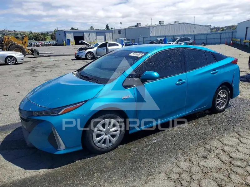 2017 Toyota PRIUS photo