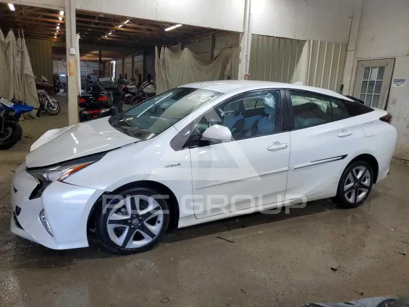 2017 Toyota PRIUS фото