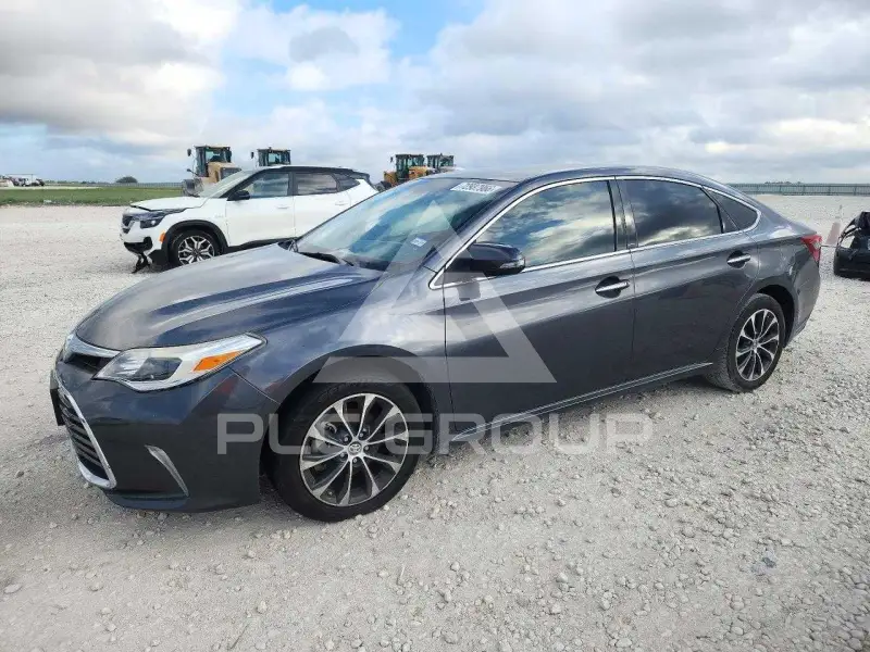 2017 Toyota AVALON фото