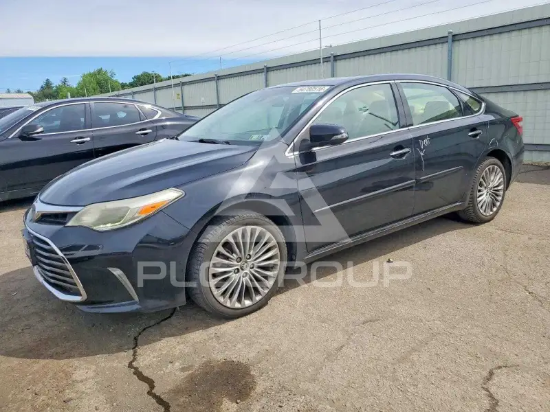 2017 Toyota AVALON фото