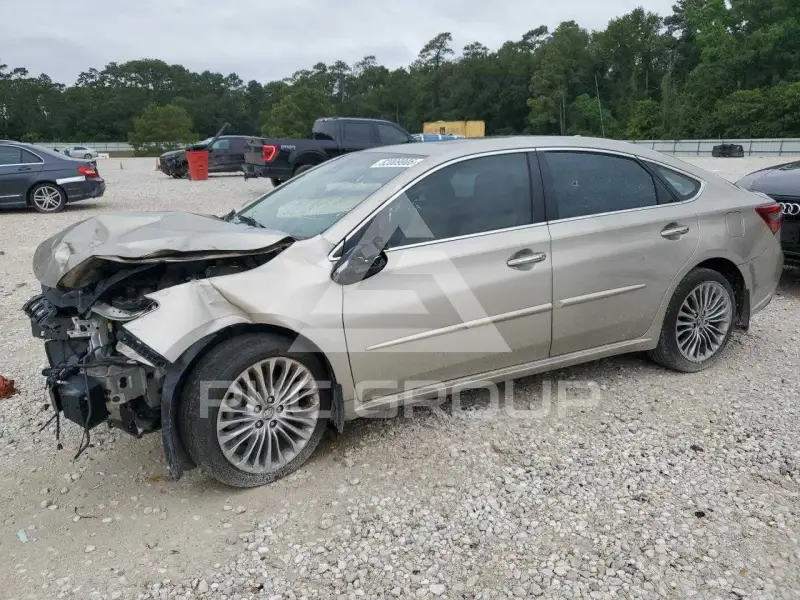 2017 Toyota AVALON фото