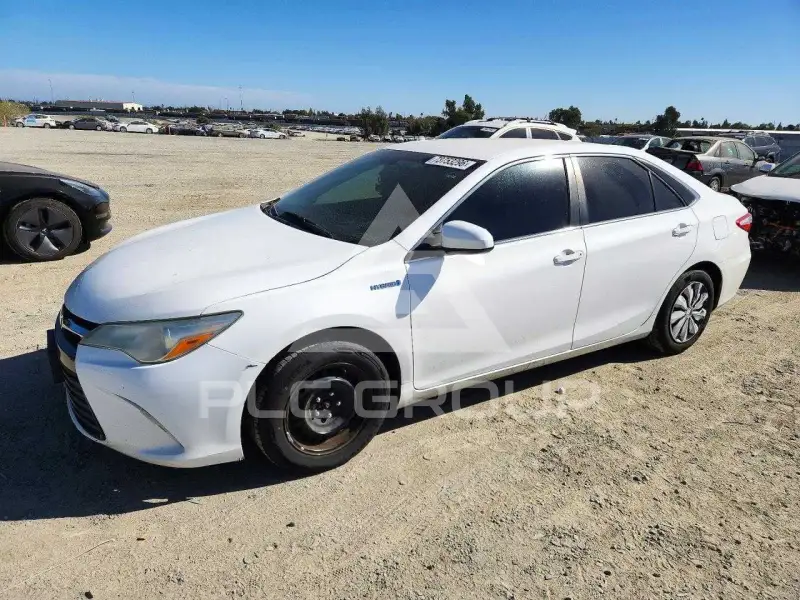 2017 Toyota CAMRY фото