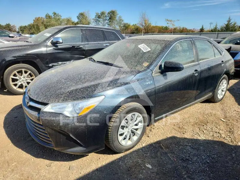 2017 Toyota CAMRY фото