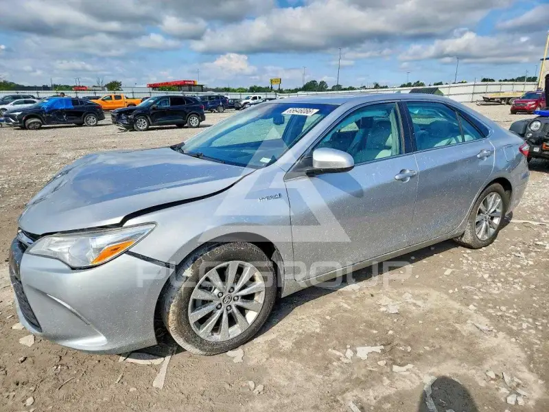 2017 Toyota CAMRY фото
