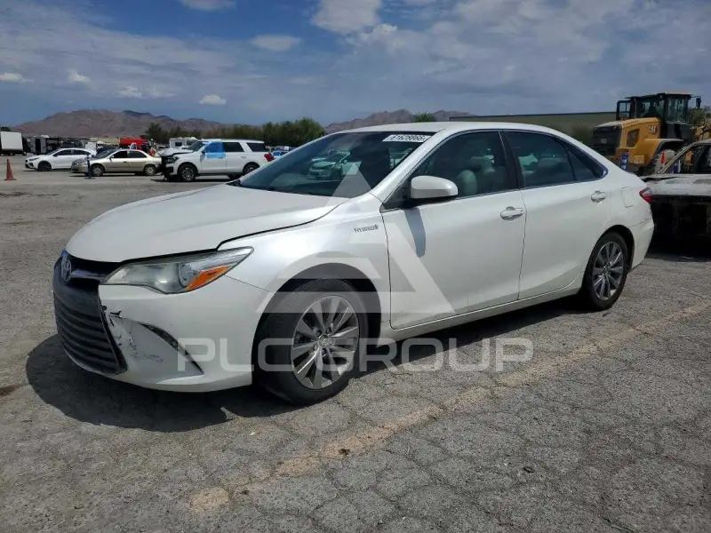 2017 Toyota CAMRY фото