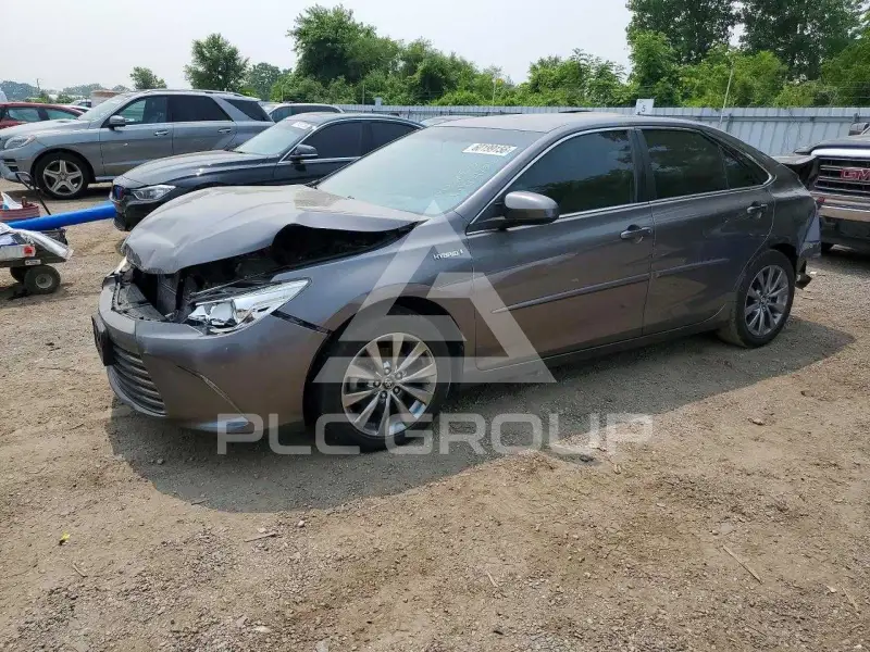 2017 Toyota CAMRY фото