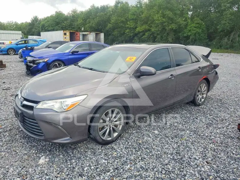2017 Toyota CAMRY фото